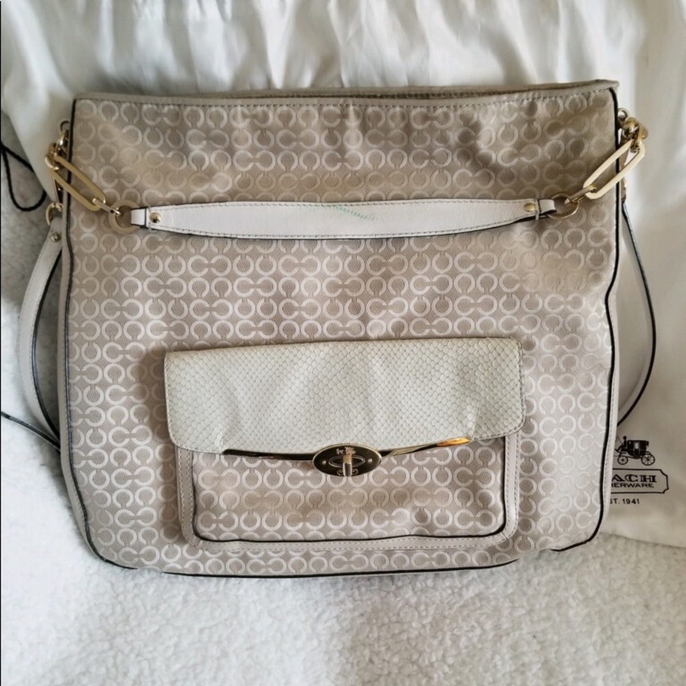 Super cute COACH cream colored handbag